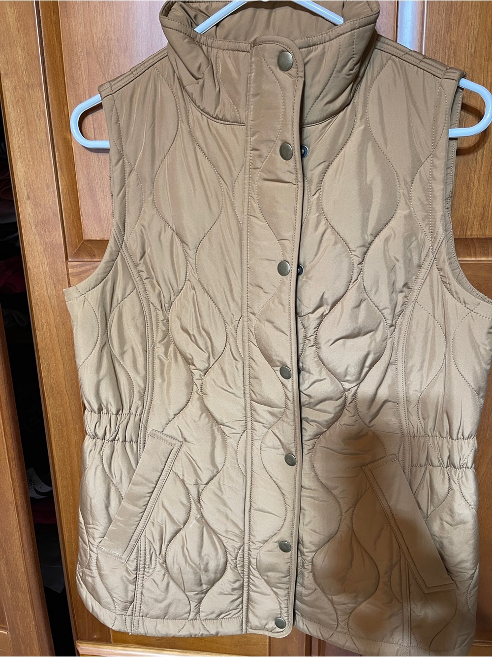 Talbots Quilted Sleeveless Vest in Tan